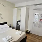 招待所 Orienty Pentacoro 的里雅斯特