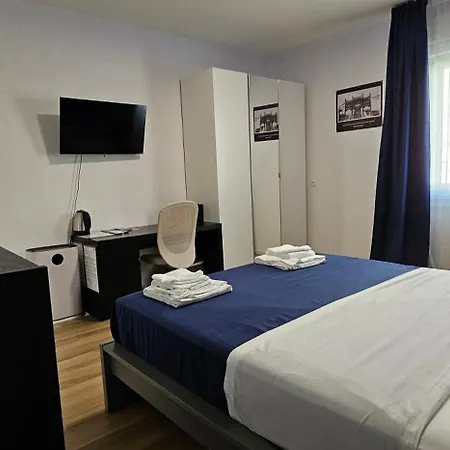 Orienty Pentacoro * 的里雅斯特